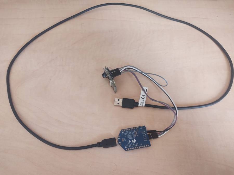 esp-32_and_programmer_connection_project.jpg esp-32_and_programmer_connection_project.jpg